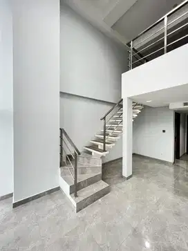 Di Jual Office The Smith, Alsut