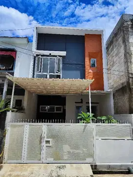 Rumah Bagus Siap Huni Dalam Cluster di Kodau Jatimakmur Bekasi
