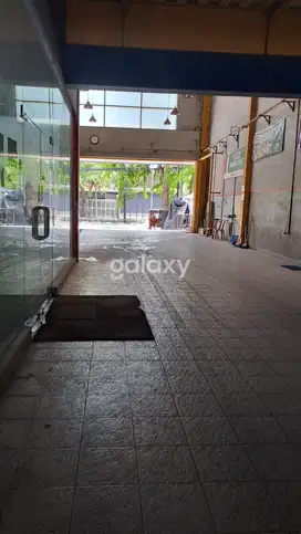 Disewakan tempat usaha  Raya Ngagel jaya Surabaya