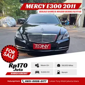 Mercy E300 Elegance 3.0 AT 2011 Hitam