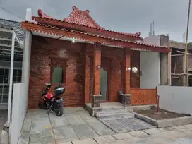 Rumah murah di gajahan colomadu model joglo khas jawa
