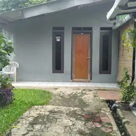 Rumah murah mungil 175 juta Kalibaru dekat perumahan Kemang Swatama