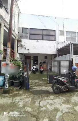 Rumah 2 lantai harga 550jt nego di ujung Berung Bandung