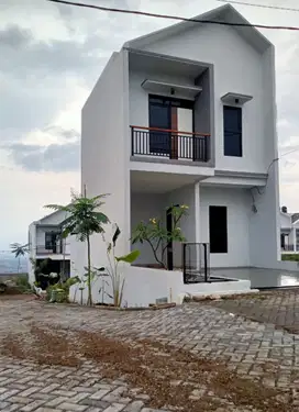 Villa Rumah dengan view cantik citylight di cilame bandung barat