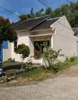 DIJUAL RUMAH HOOK