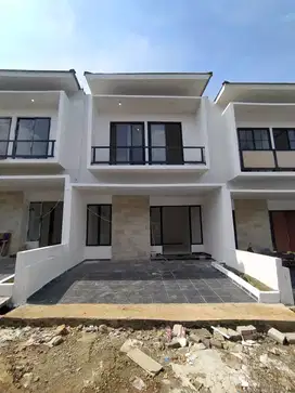 TERMURAH DI HARJAMUKTI! CLUSTER MEWAH 3 MENIT LRT CIBUBUR! DP 0%