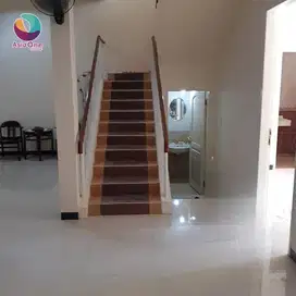 Dijual cepat rumah minimalis 2 lantai dekat pintu tol kota wisata