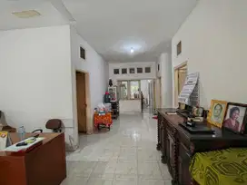 _MURAH DARMO 8 JTAN/M²_  DIJUAL RUMAH SIMPANG DARMO PERMAI SELATAN SU