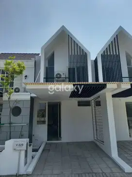 RR.Wiyung+grand village Rumah baru daerah Balasklumprik kebraon sby