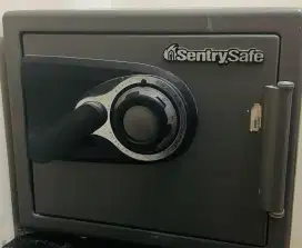 Brankas tahan api Safetysafe