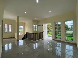 Dijual Rumah Posisi Hook Siap Huni di Sektor 1G
