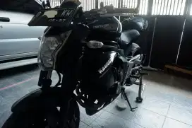 ER6N non ABS ( low KM)