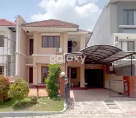 Eksklusif Listing rumah Villa Riviera, Pakuwon City Surabaya timur