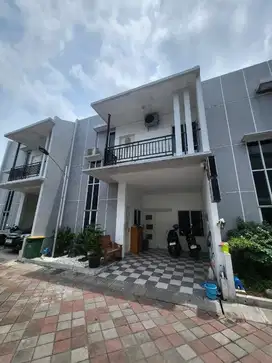 rumah mewah harga murah bonus furnish di cluster gumpang