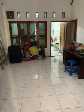 Dijual rumah di Kerajinan