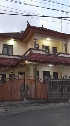 dijual rumah lantai 2 penamparan denpasar barat
