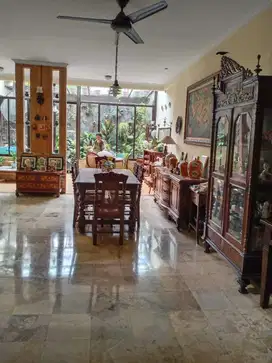 RUMAH ASRI TERAWAT 5KT DI PERUMAHAN EKSLUSIVE JATIPADANG