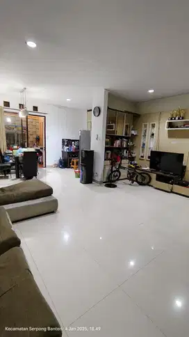 Rumah siap huni 4kamar lokasi strategis di Sevilla bsd