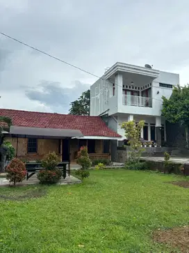 Dijual Villa Strategis Sejuk di Selabintana Pondok Halimun Sukabumi
