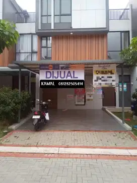 DIJUAL RUMAH BARU DEVELOPER 3 LANTAI di KOTA WISATA