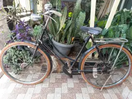Dijual cepat sepeda ontel merek Reilegh Sport 3 speed
