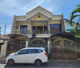 Rumah bisa jadi kantor dgn 8 ruangan yg lega, area gayungan Sby-Sel