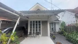 Rumah Asri Siap Huni Rumah di Kemang Pratama 2 Bekasi