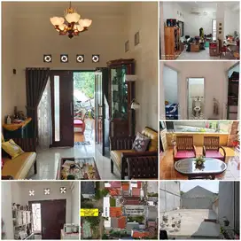 rumah tusuk sate masih dihuni di mandala asri cibubur  jawa barat