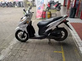 Vario 125 kzr old bohlam 2013