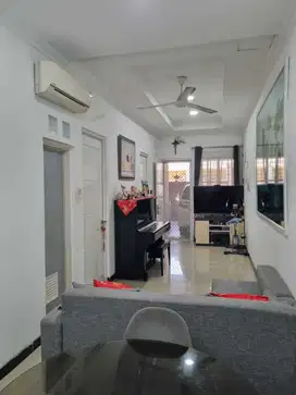 Rumah Sunter modern Minimalis 70m²