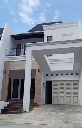 S202B Rumah Baru Mewah Strategis di Kav. AL Duren Sawit Jakarta Timur