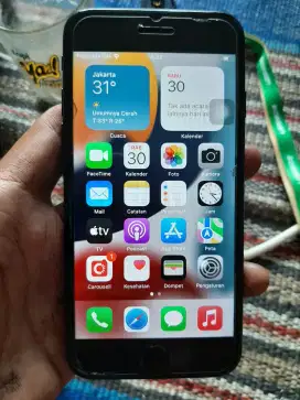 Jual cepat iphone 7 128gb normal