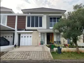 RUMAH MEWAH DI VICTORIA VALLEY BSB MIJEN SEMARANG  BARAT