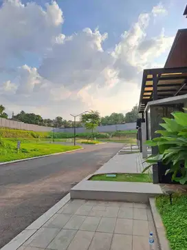 DIJUAL RUMAH MEWAH 2LT CANDÌ GOLF JANGLI SEMARANG