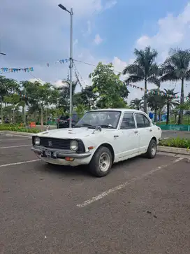 Toyota Corolla 1973 Bensin