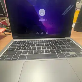 Macbook Air 13 M1 (second) 8GB SSD 256GB original iBox