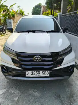 TOYOTA RUSH GR AT 2024 PRIBADI