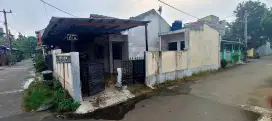 Dikontrakkan Tahunan Rumah di Perumahan