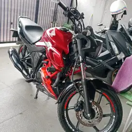 Motor oper kredit