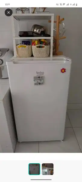 Kulkas Kecil Putih Satu Pintu Bekko