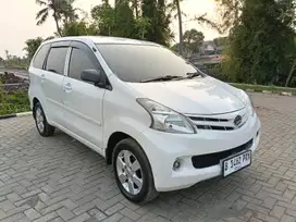 Daihatsu Xenia 2015 Bensin