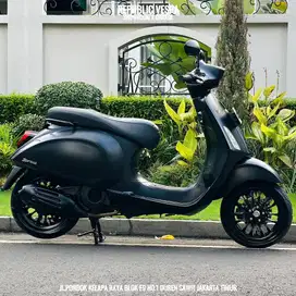 Piaggio Vespa SPRINT NOTTE 150 IGET ABS LED TAHUN 2019 WARNA HITAM DOF