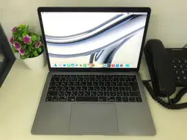 Macbook Air Retina 13-Inch 2018 Core i5 RAM 8GB/256GB M-SNT