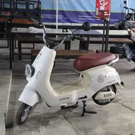 PALING LARIS SEPEDA LISTRIK EXOTIC HANYA 4Jtan