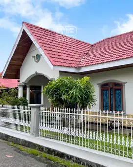 DISEWAKAN RUMAH RAPIH SIAP HUNI DI SUKAJADI - PEKANBARU