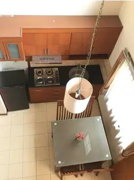 Disewa Town House Full Furnish LIPPO KARAWACI