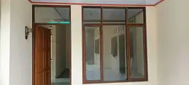 Rumah Baru Renovasi Luas Ada 5 Kamar Dan Area Parkir Luas di Duri Kepa