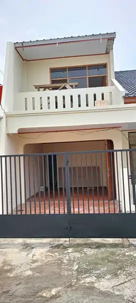 Disewakan Rumah baru renovasi banyak kamar dan luas di Duri Kepa