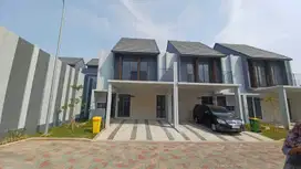 Rumah 2 Lantai Attic di Wisteria Metland JGC Cakung Jakarta Timur