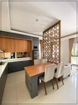 Disewakan Rumah Furnish Hadap Danau di Burgundy - Summarecon Bekasi